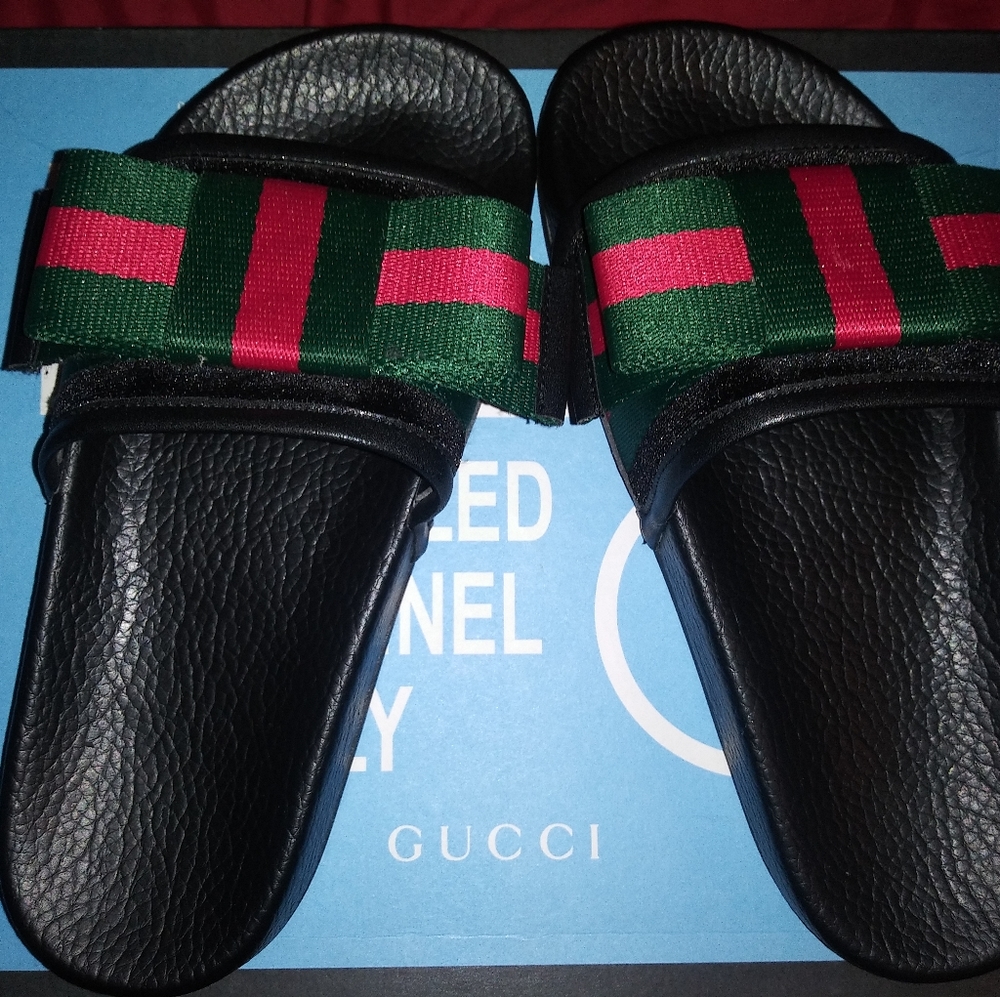 Gucci slides